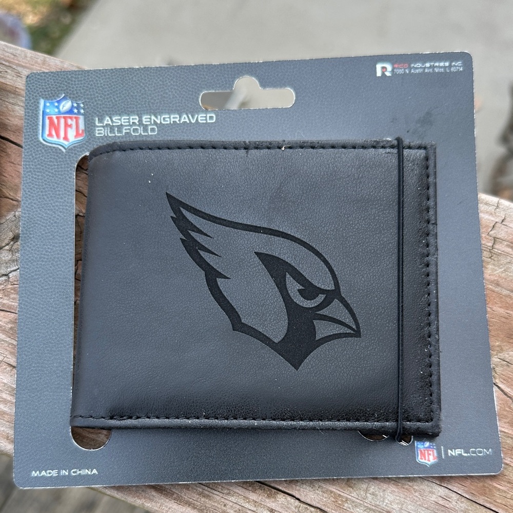NFL Arizona Cardinals Black Laser Engraved Billfold. NWT.